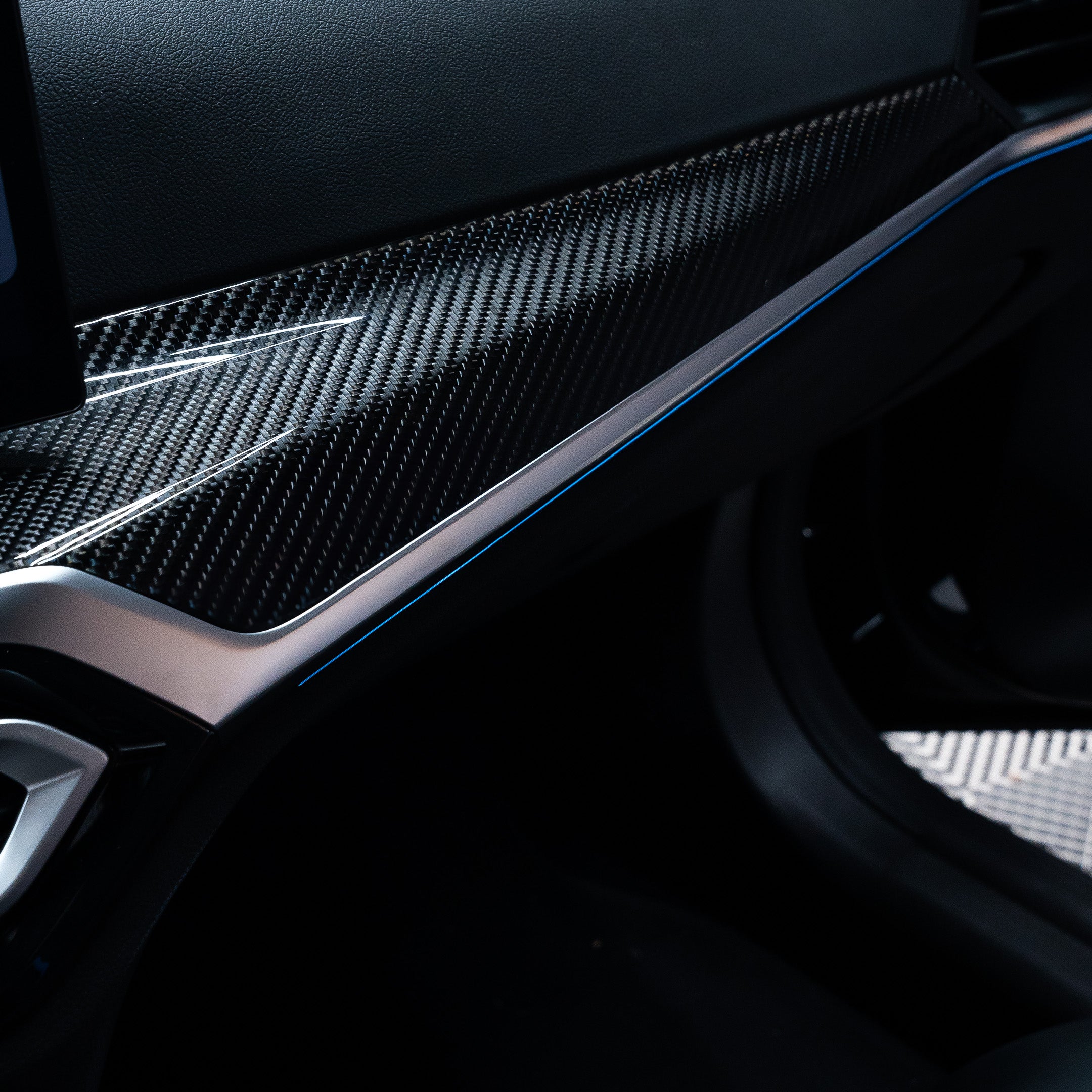 Carbon Armaturenbrett Set für BMW M2/M3/M4 (G80/G82/G87/G20/G42)   FLOW DOWN®