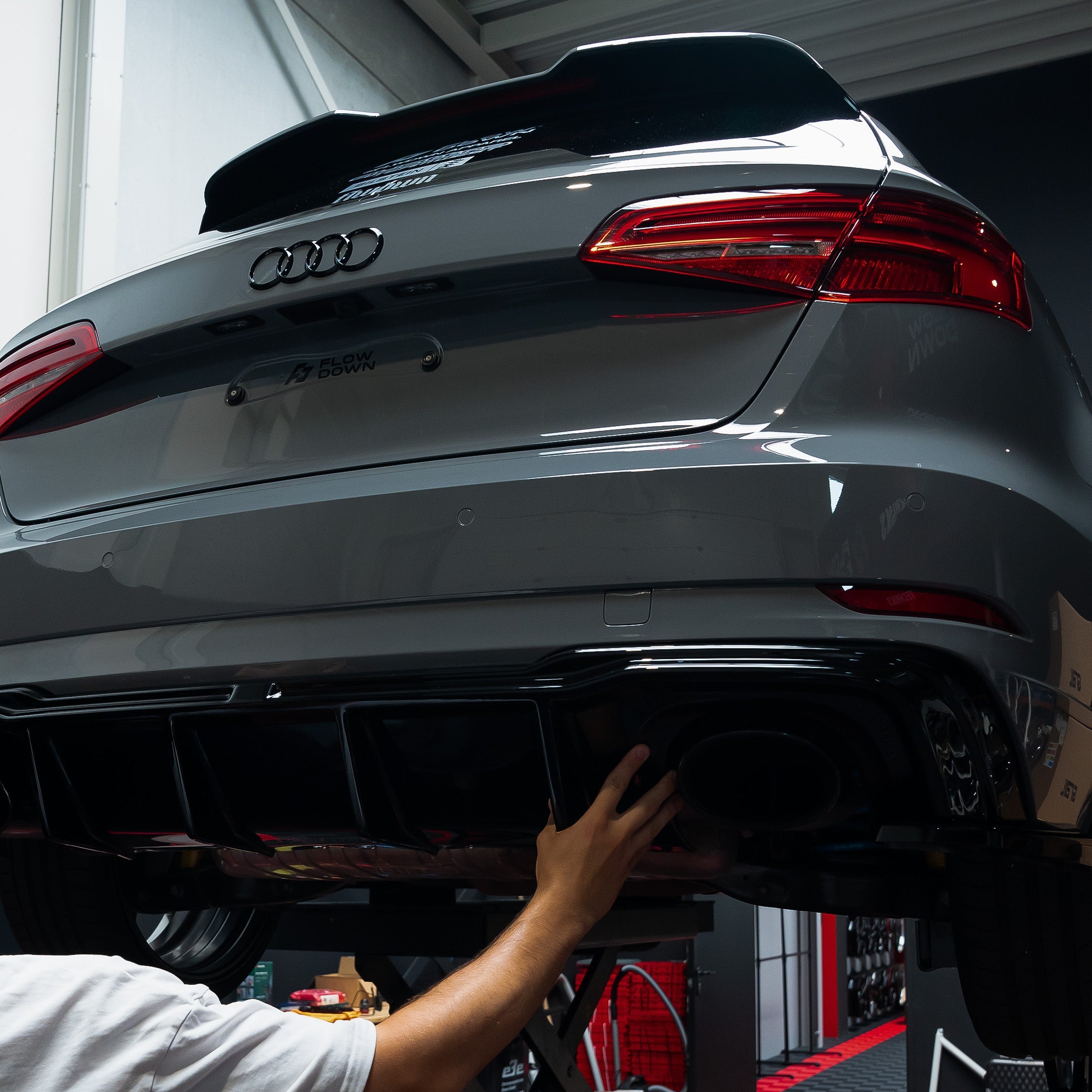 BODYKIT MONTAGE FLOW DOWN®