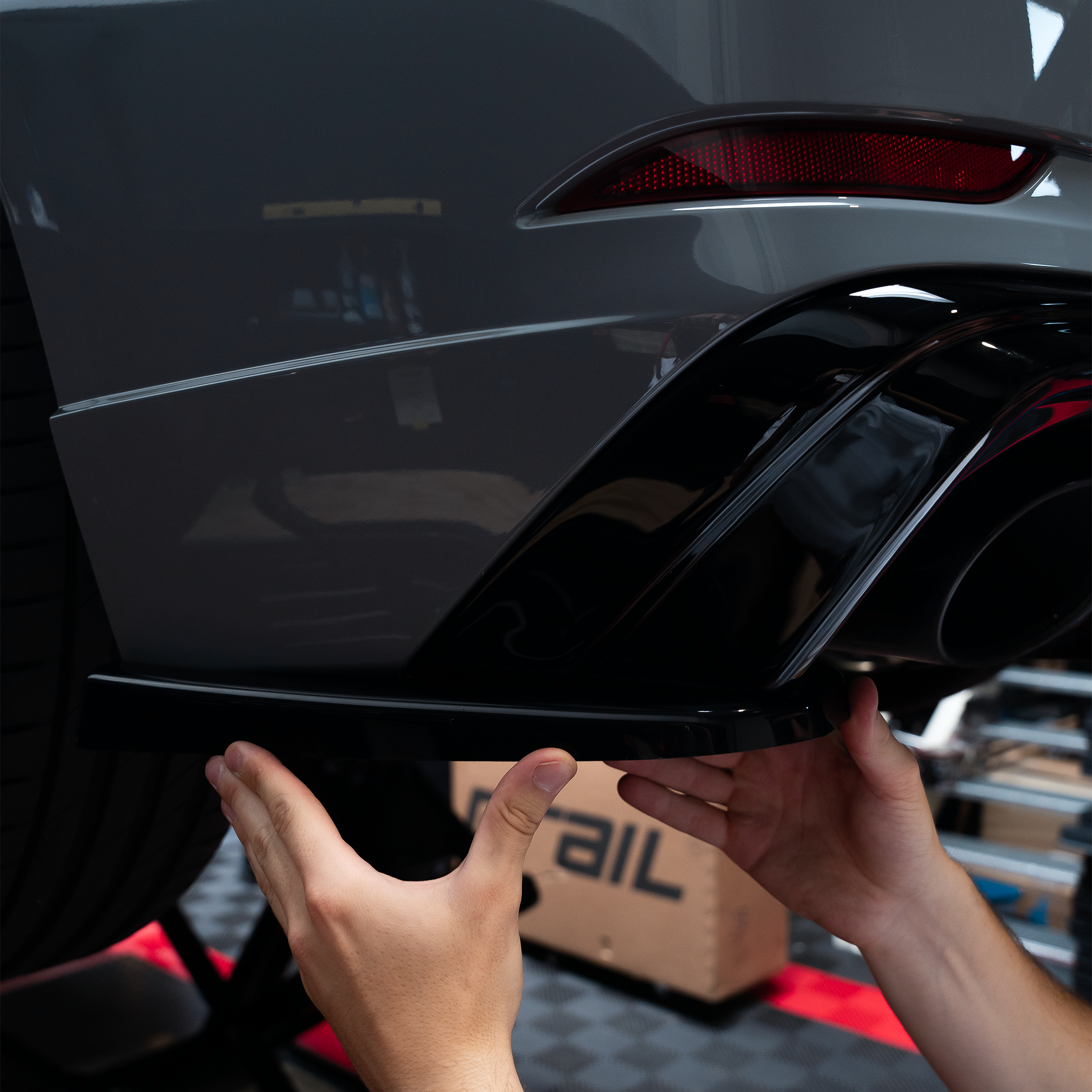 BODYKIT MONTAGE FLOW DOWN®