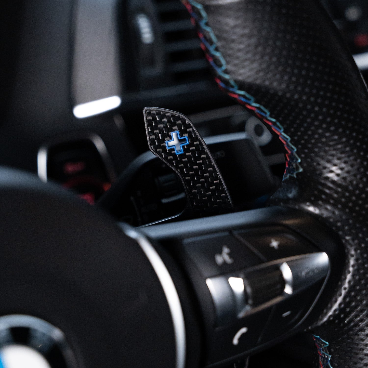 Carbon Schaltwippen V.2 für BMW M2/M3/M4 (F- und G-Reihe) FLOW DOWN®