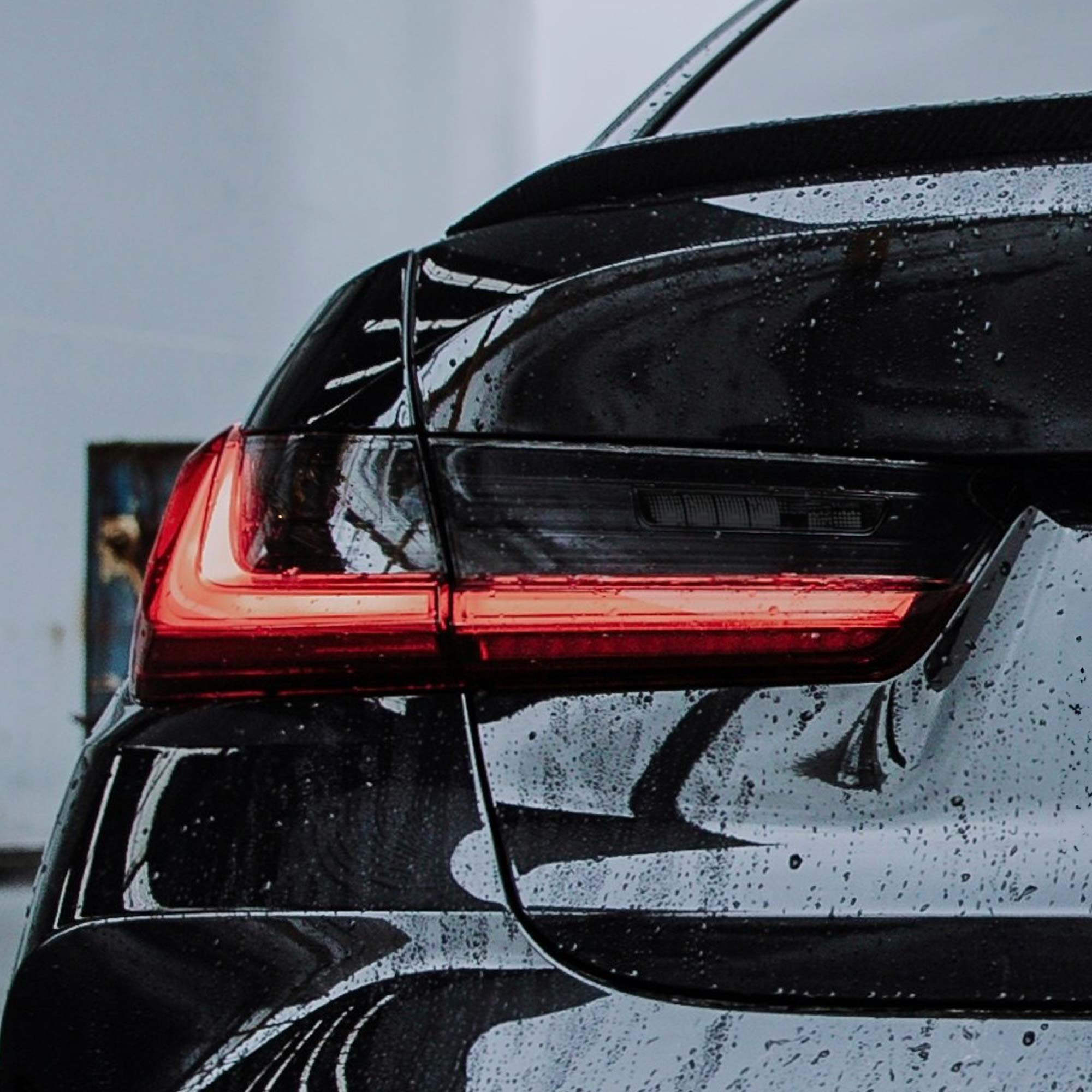 FLOW DOWN® Tönungsfolie für Rückleuchten & Reflektoren für BMW M3 G80 FLOW DOWN®