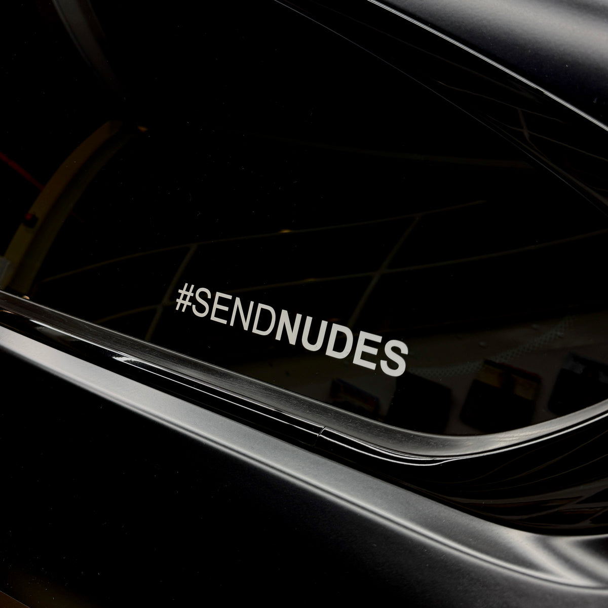 #SEND NUDES Sticker FLOW DOWN®
