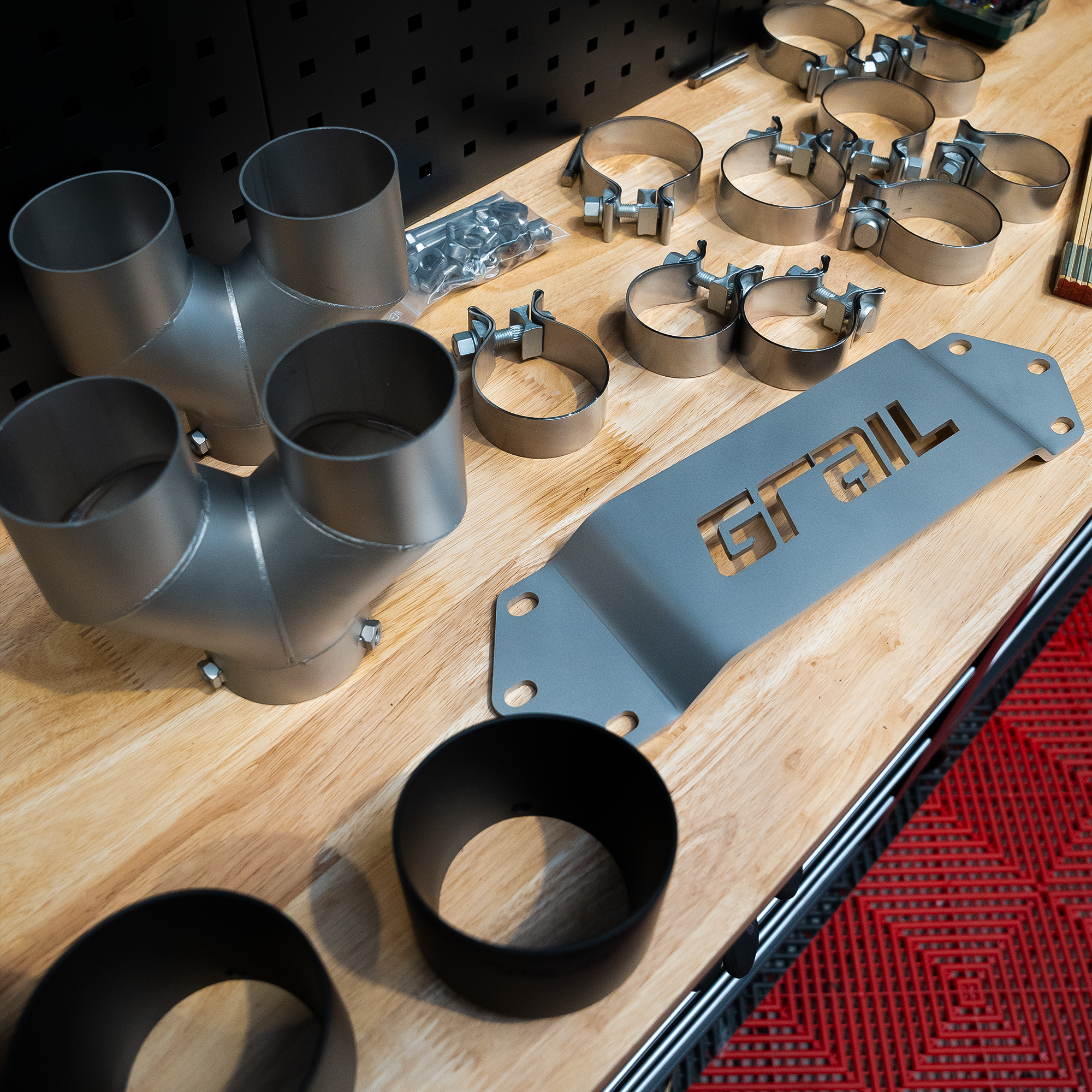 Grail Abgasanlage 3 / 3.5Zoll für BMW M3/M4 (F80/F82/F83) Grail