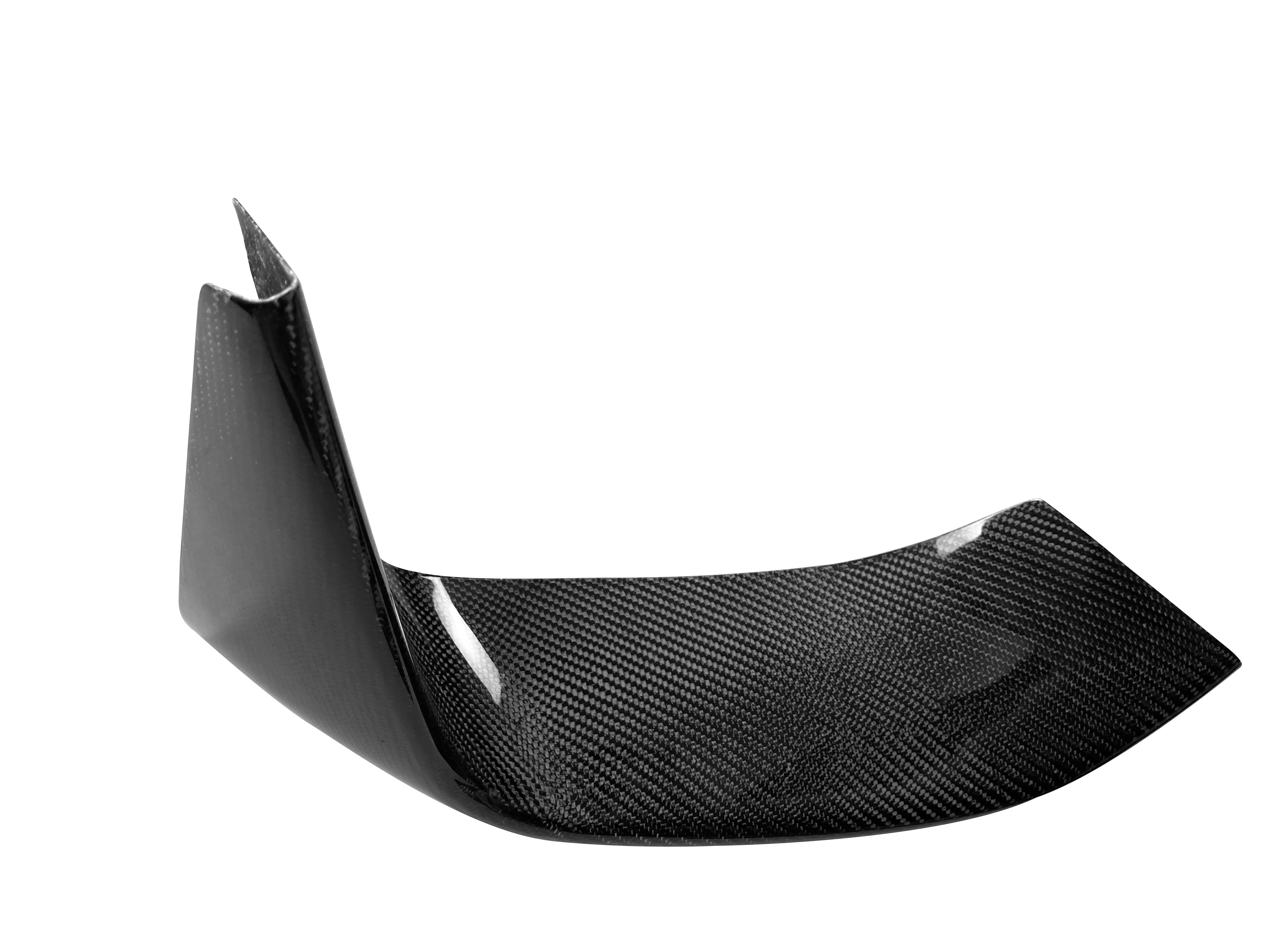 Carbon Fronteinsätze unten aus PrePreg Carbon für BMW M3/M4 (F80/F82/F83) FLOW DOWN®