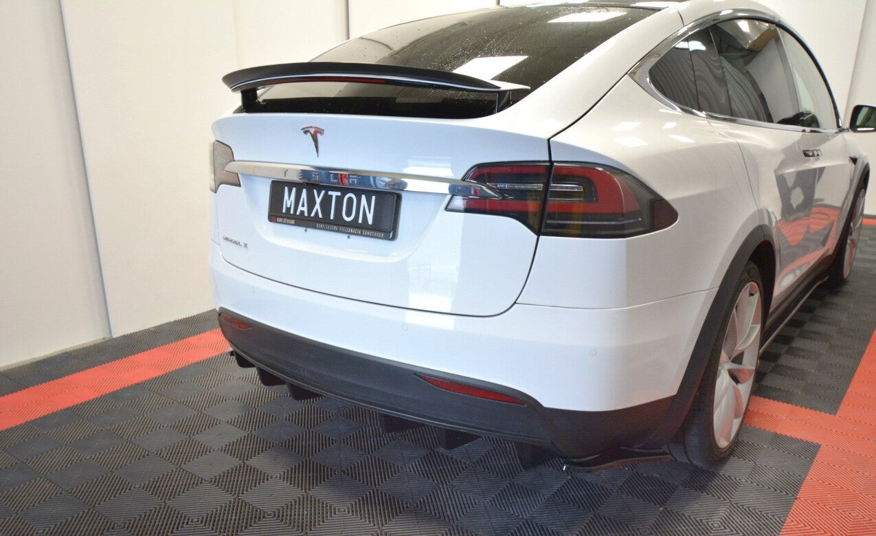 Heck Ansatz Diffusor für TESLA MODEL X Maxton Design