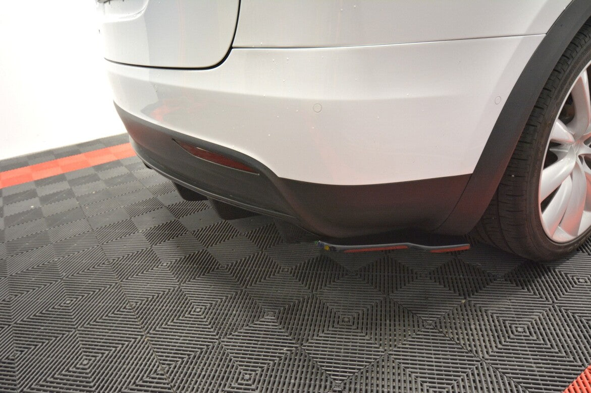 Heck Ansatz Diffusor für TESLA MODEL X Maxton Design