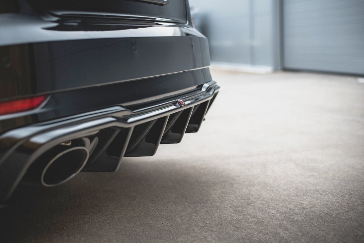 Heck Ansatz Diffusor V.2 für Audi RS3 8V Sportback Facelift   Maxton Design