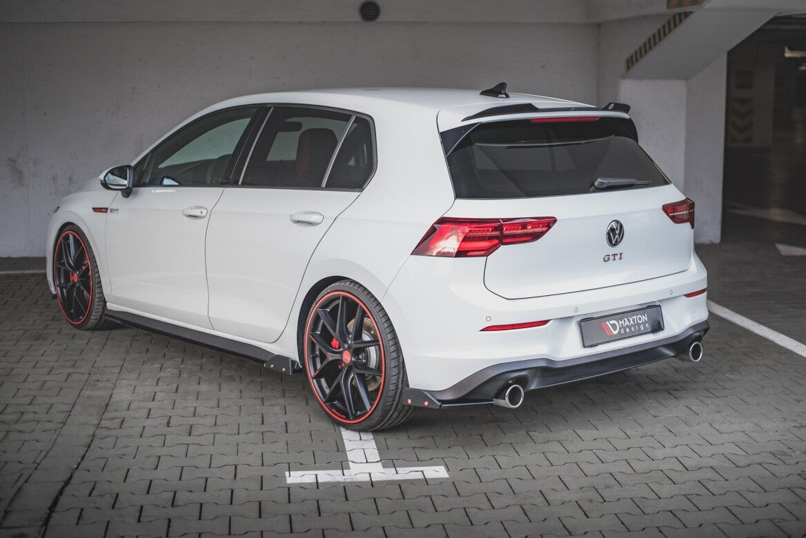 Heck Ansatz Flaps Diffusor +Flaps V.2 für VW Golf 8 GTI Maxton Design