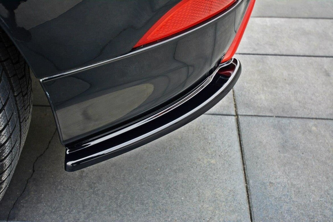 Heck Ansatz Flaps Diffusor für Ford Focus ST-Line Mk3 FL Maxton Design