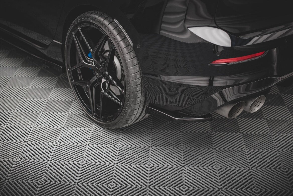 Heck Ansatz Flaps Diffusor V.2 für VW Golf R Mk8   Maxton Design