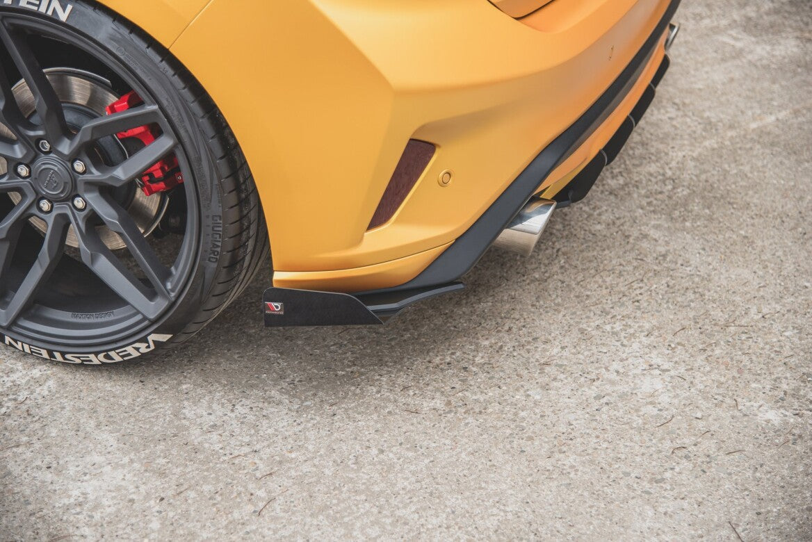 Hintere Seiten Flaps für Ford Focus ST Mk4 Maxton Design