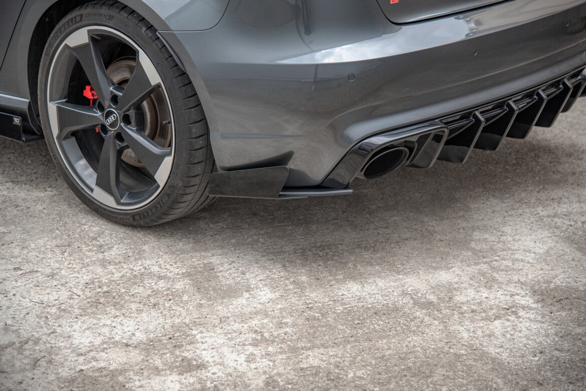 Hintere Seiten Flaps für Audi RS3 8V Sportback Maxton Design