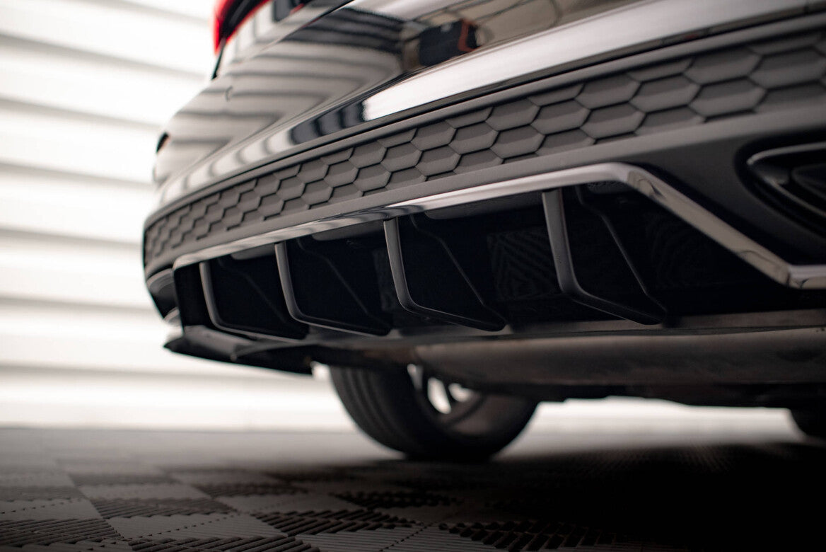 Mittlerer Cup Diffusor Heck Ansatz DTM Look für Audi A3 S-Line Limousine 8Y Maxton Design