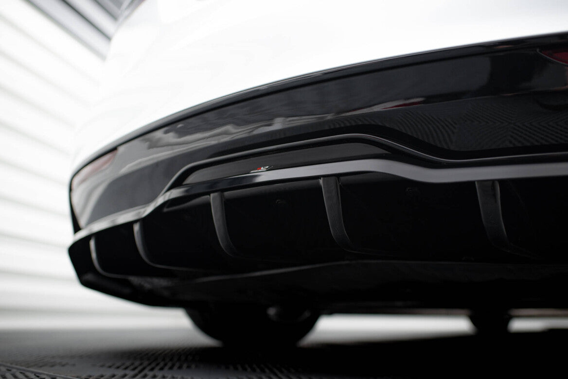 Mittlerer Cup Diffusor Heck Ansatz DTM Look V.1 für Tesla Model S Plaid Mk1 FL Maxton Design