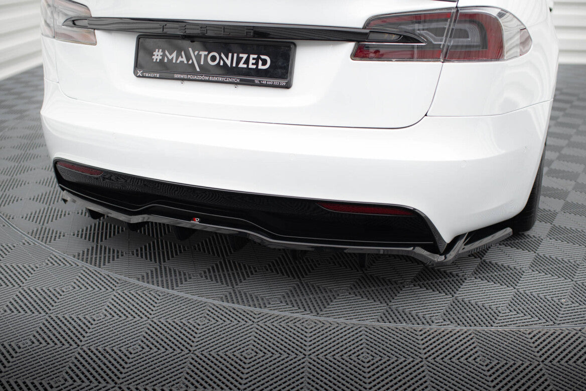 Mittlerer Cup Diffusor Heck Ansatz DTM Look V.2 für Tesla Model S Plaid Mk1 FL Maxton Design