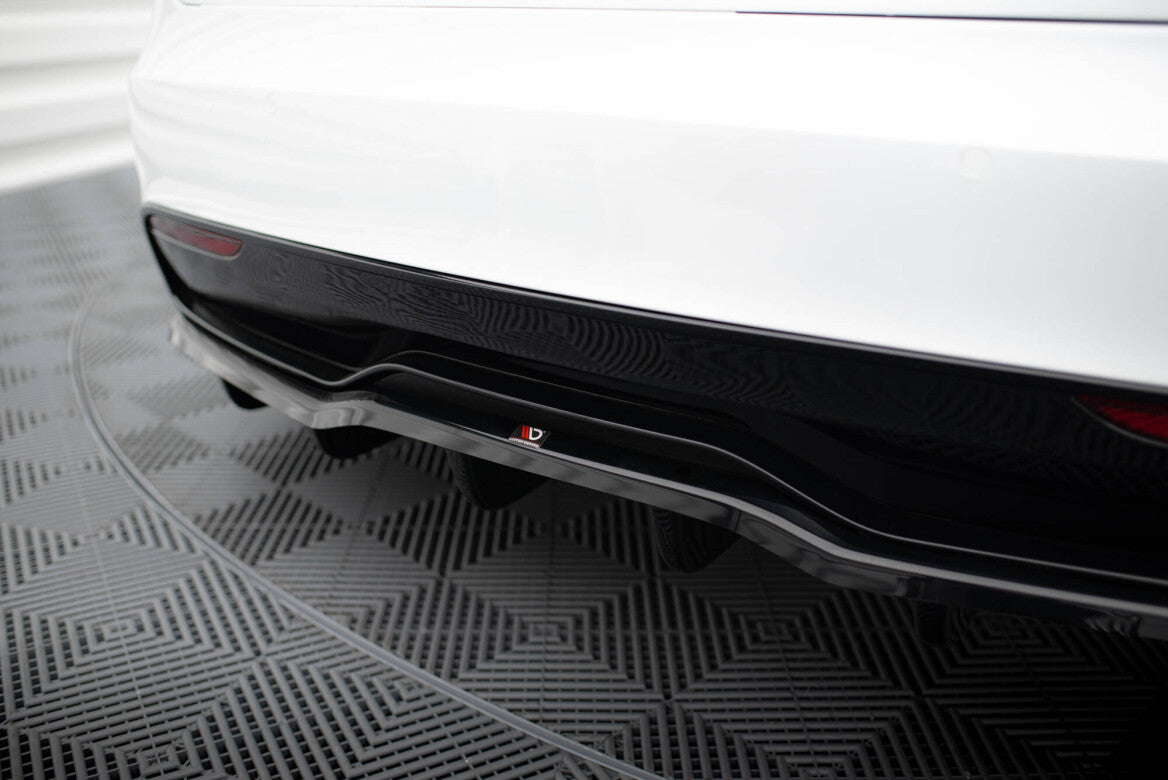 Mittlerer Cup Diffusor Heck Ansatz DTM Look V.2 für Tesla Model S Plaid Mk1 FL Maxton Design