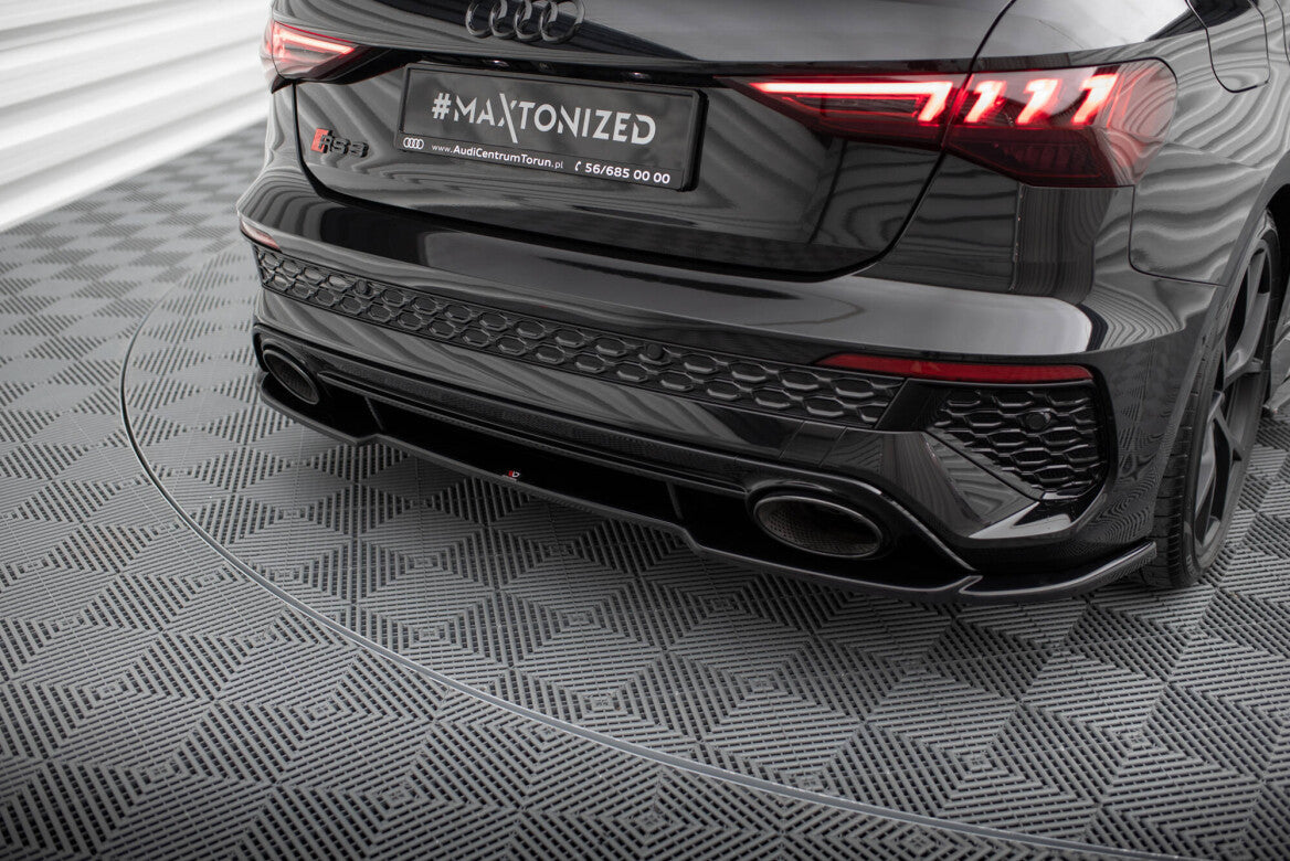 Mittlerer Cup Diffusor Heck Ansatz für Audi RS3 Sportback 8Y Maxton Design