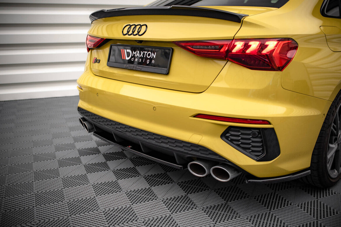 Mittlerer Cup Diffusor Heck Ansatz für Audi S3 Limousine 8Y Maxton Design