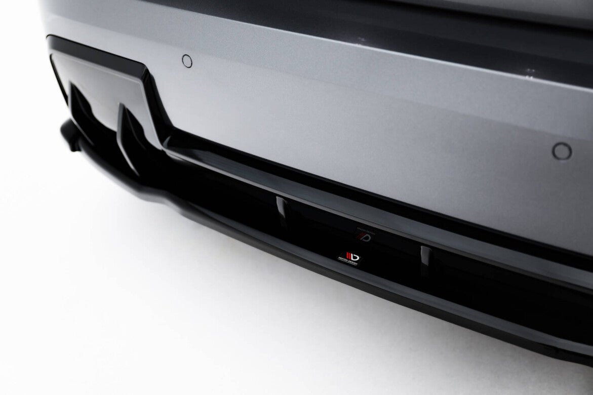 Mittlerer Cup Diffusor Heck Ansatz für BMW 1er M-Paket F70 Maxton Design