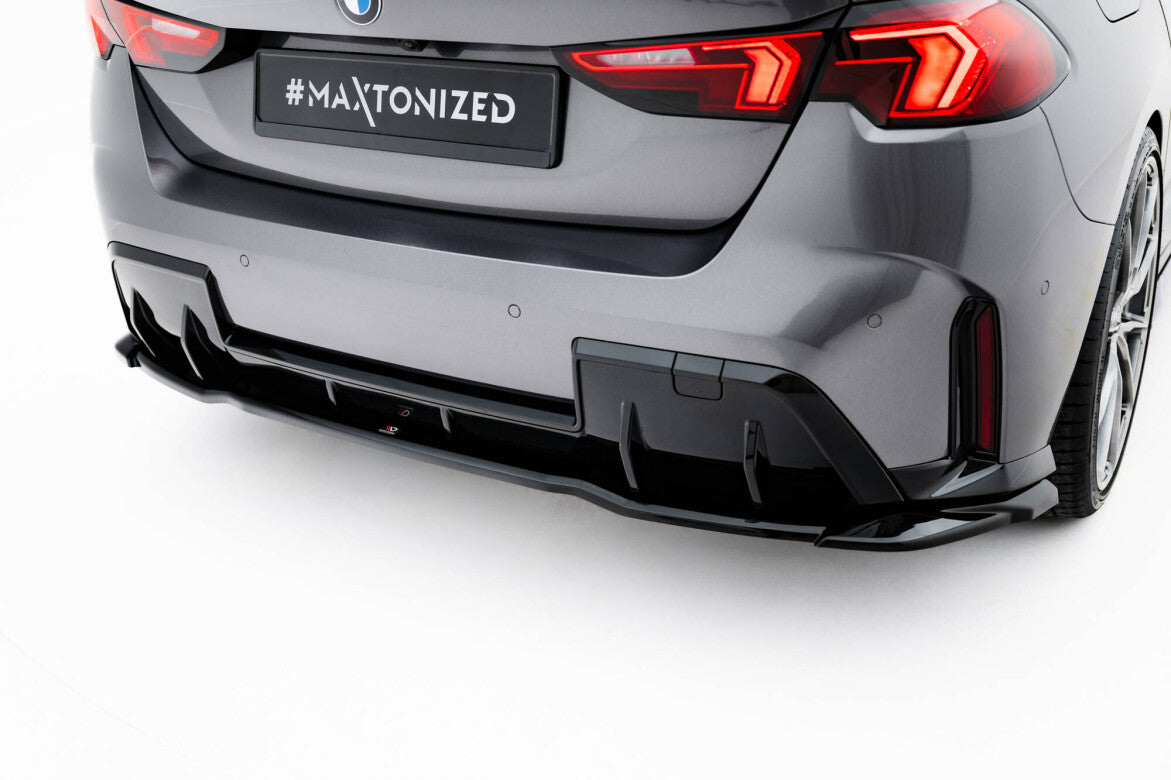 Mittlerer Cup Diffusor Heck Ansatz für BMW 1er M-Paket F70 Maxton Design