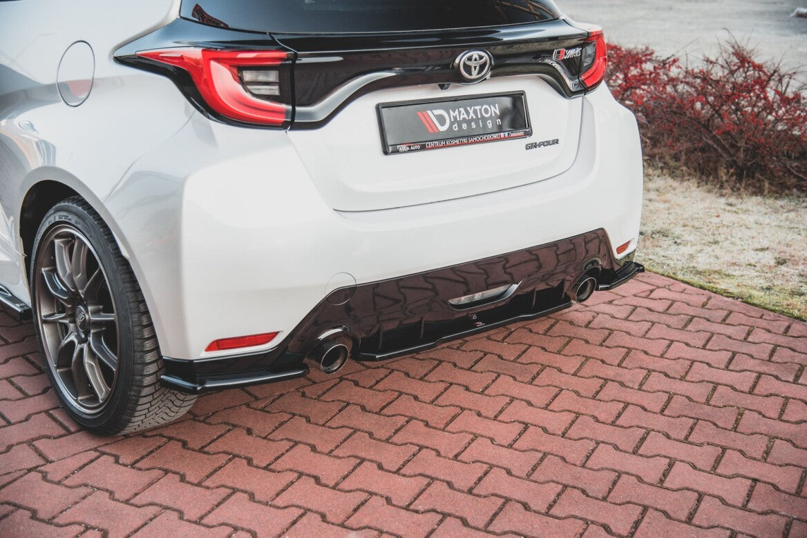 Mittlerer Cup Diffusor Heck Ansatz für Toyota GR Yaris   Maxton Design