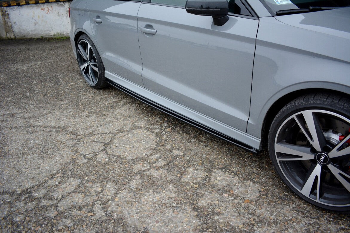 Seitenschweller Ansatz Cup Leisten für Audi RS3 8V FL Limousine Maxton Design