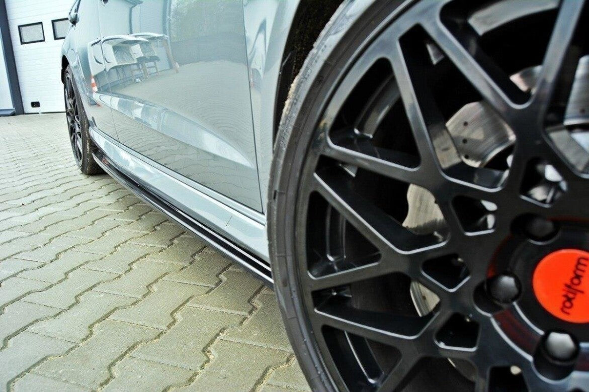 Seitenschweller Ansatz Cup Leisten für Audi RS3 8V Sportback Maxton Design