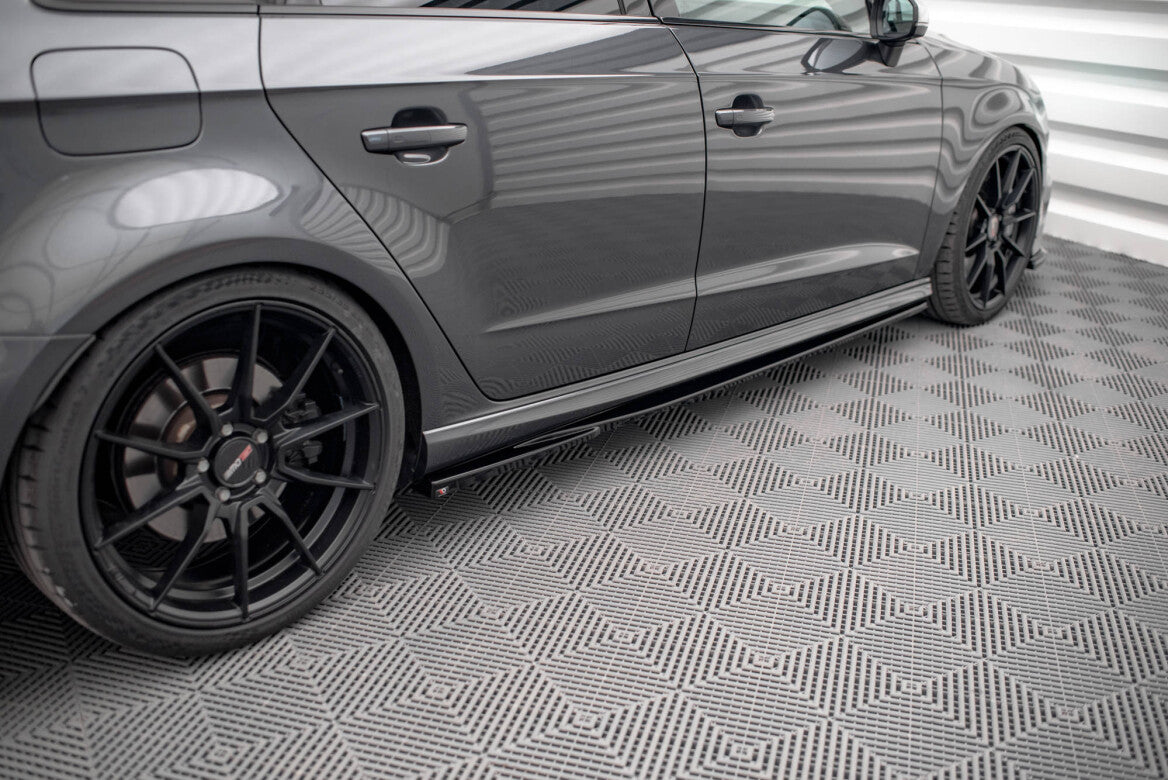 Seitenschweller Ansatz Cup Leisten für Audi S3 Sportback 8V Facelift Maxton Design