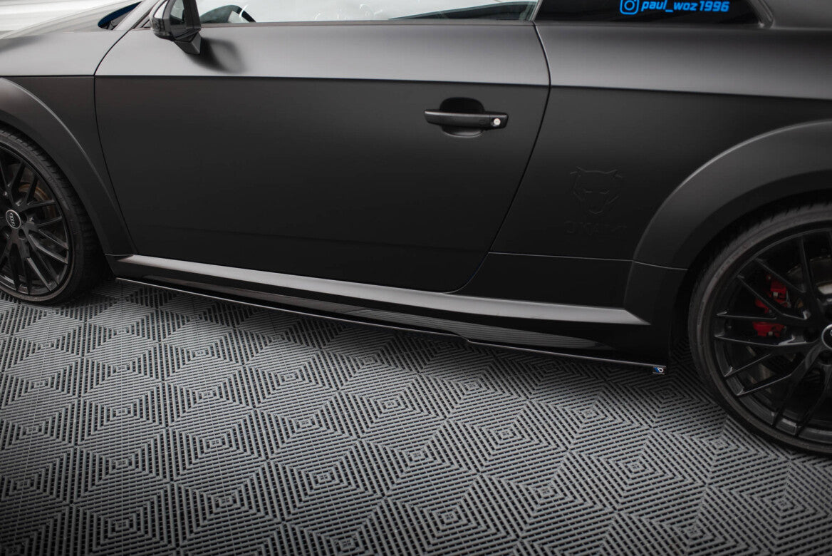 Seitenschweller Ansatz Cup Leisten für Audi TT S / TT S-Line 8S FL Maxton Design