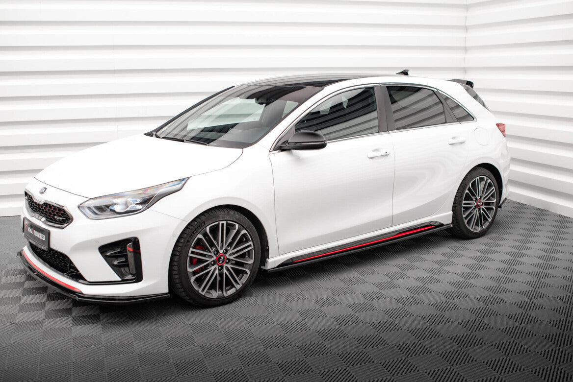 Mittlerer Cup Diffusor Heck Ansatz für Kia Ceed GT Maxton Design