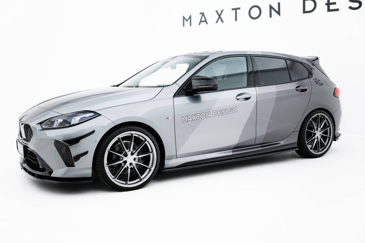 Seitenschweller Ansatz Cup Leisten V.1 für BMW M135i / 1 M-Paket F70 Maxton Design