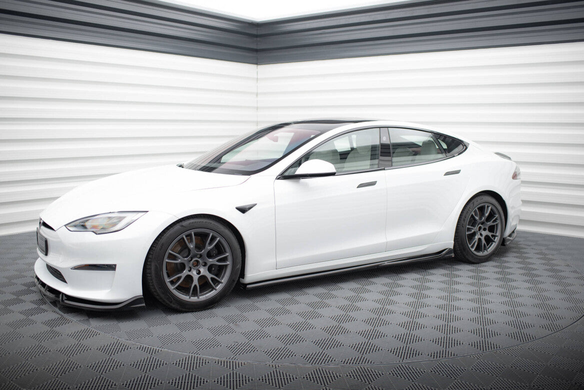 Seitenschweller Ansatz Cup Leisten V.1 für Tesla Model S Plaid Mk1 FL Maxton Design