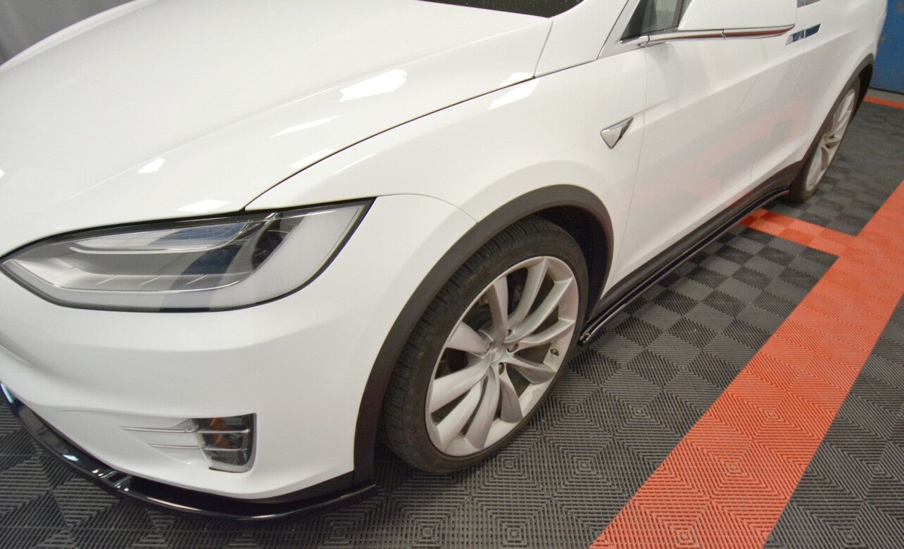 Seitenschweller Ansatz Cup Leisten V.1 für TESLA MODEL X Maxton Design