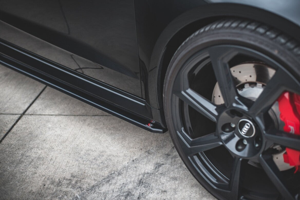 Seitenschweller Ansatz Cup Leisten V.2 für Audi RS3 8V Sportback Facelift Maxton Design