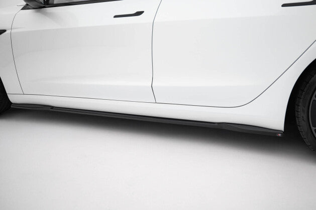 Seitenschweller Ansatz Cup Leisten V.2 für Tesla Model 3 Performance Mk1 FL Maxton Design