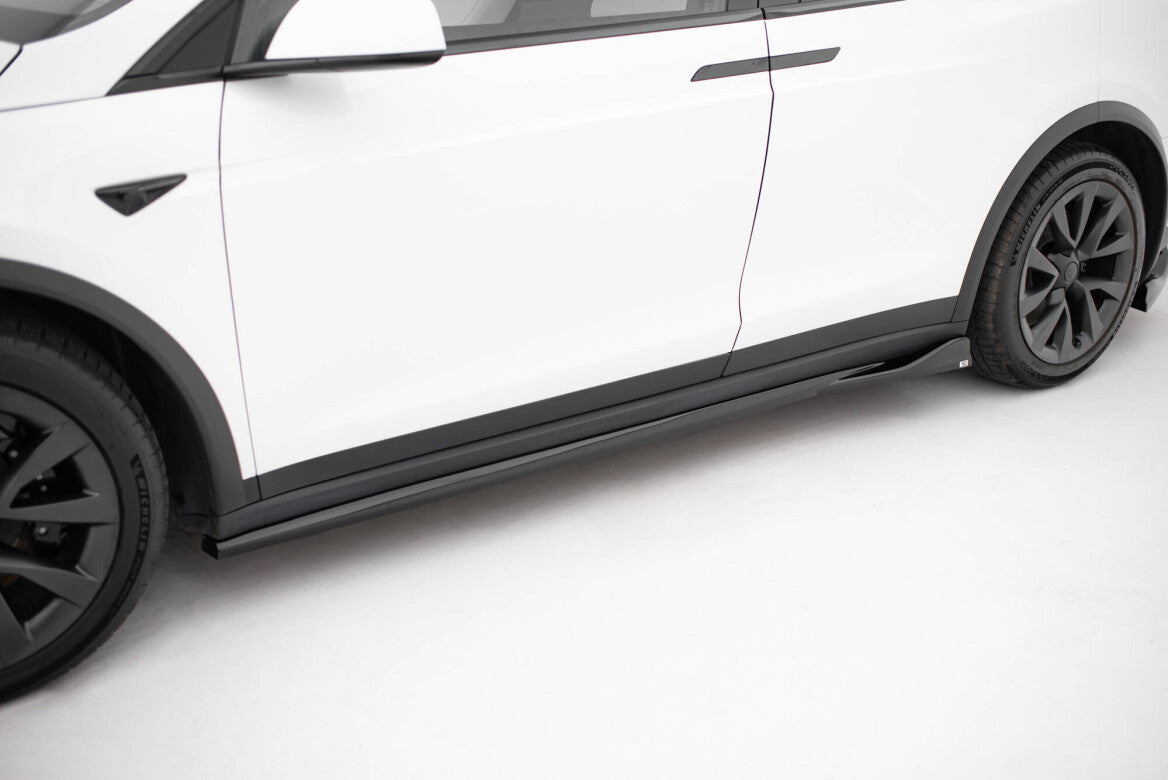 Seitenschweller Ansatz Cup Leisten V.2 für Tesla Model X Mk1 FL   Maxton Design