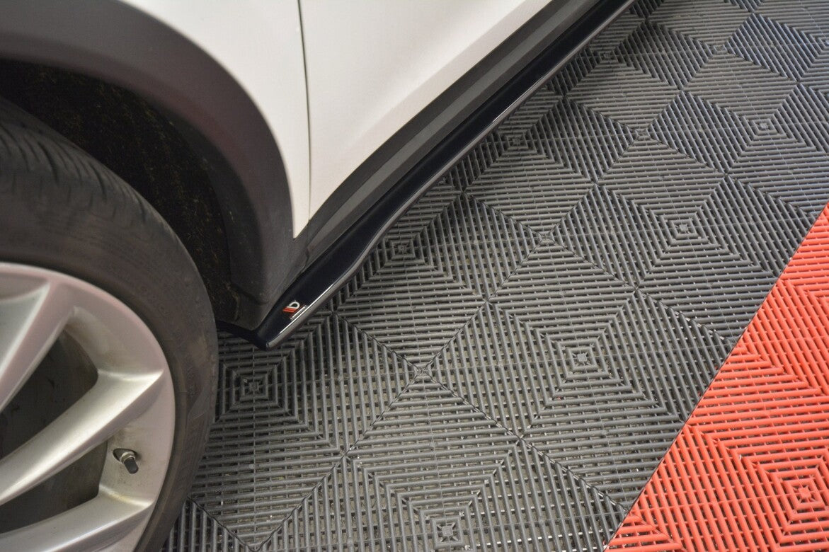 Seitenschweller Ansatz Cup Leisten V.2 für TESLA MODEL X Maxton Design