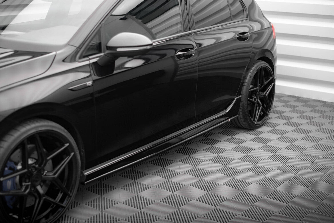 Seitenschweller Ansatz Cup Leisten V.3 für Volkswagen Golf R Mk8   Maxton Design