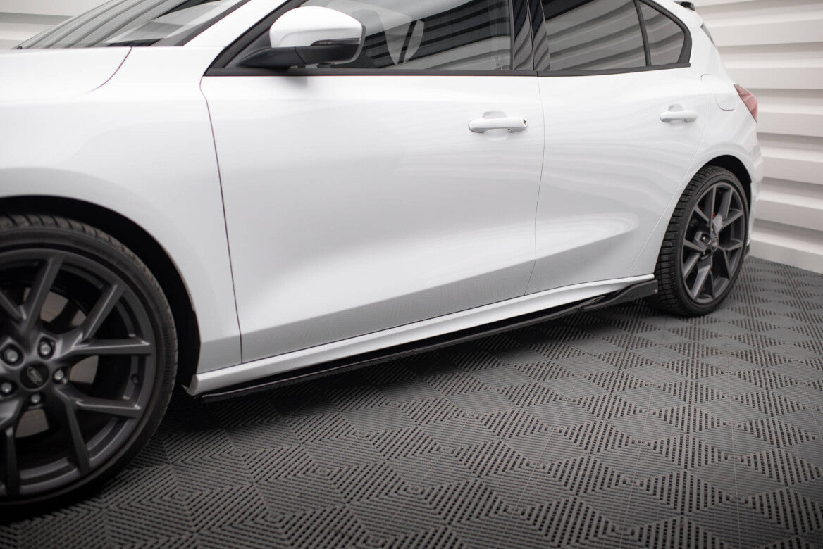 Seitenschweller Ansatz Cup Leisten V.4 für Ford Focus ST / ST-Line Mk4 Maxton Design