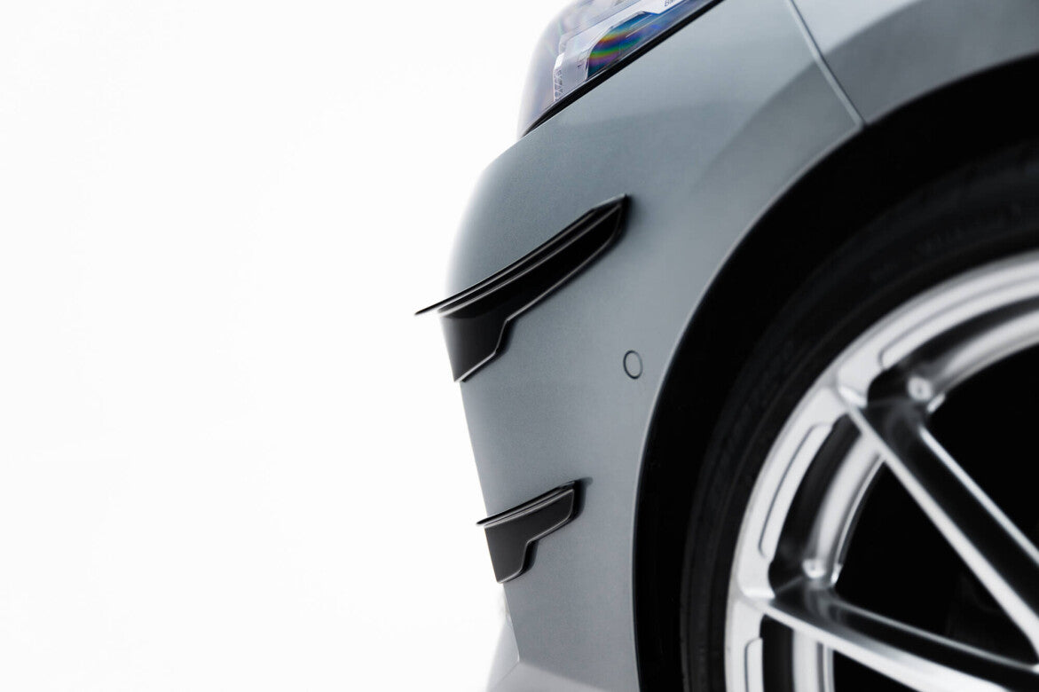 Stoßstangen Flaps Wings vorne Canards für BMW M135i F70 Maxton Design