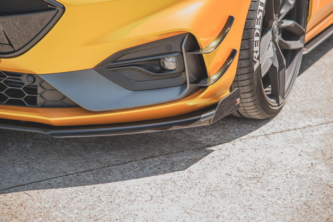 Street Pro Front Stoßstangen Flaps für Ford Focus ST / ST-Line Mk4 Flaps Maxton Design