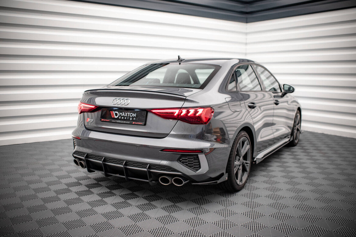 Street Pro Heck Ansatz Flaps Diffusor +Flaps für Audi S3 Limousine 8Y Maxton Design