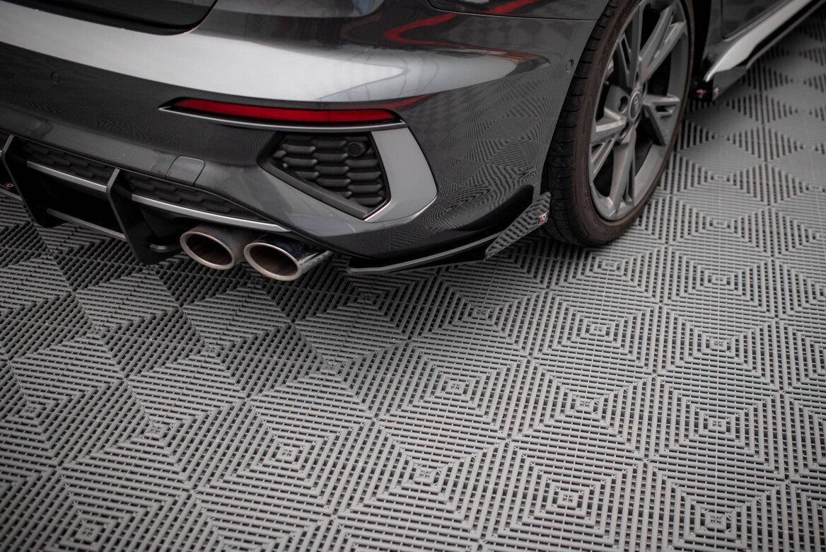 Street Pro Heck Ansatz Flaps Diffusor +Flaps für Audi S3 Limousine 8Y Maxton Design