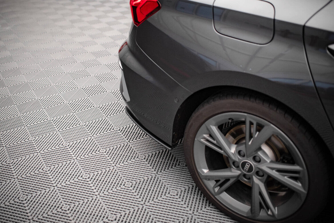 Street Pro Heck Ansatz Flaps Diffusor +Flaps für Audi S3 Limousine 8Y Maxton Design