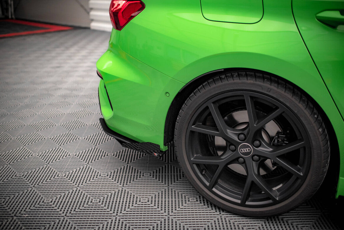 Street Pro Heck Ansatz Flaps Diffusor für Audi RS3 Limousine 8Y Maxton Design