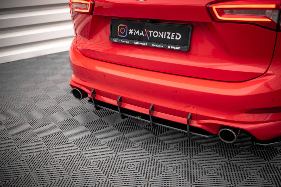 Street Pro Heckschürze Heck Ansatz Diffusor für Ford Focus Kombi ST-Line Mk4 Maxton Design