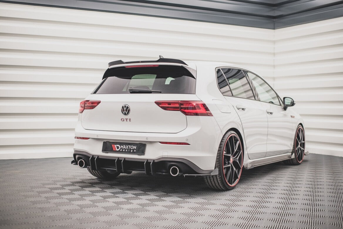 Street Pro Heckschürze Heck Ansatz Diffusor V.2 für VW Golf 8 GTI Maxton Design