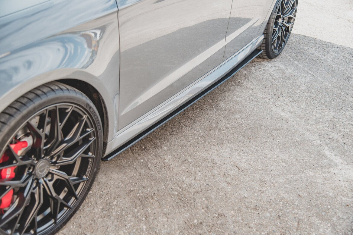 Street Pro Seitenschweller Ansatz Cup Leisten für Audi RS3 8V Sportback Maxton Design
