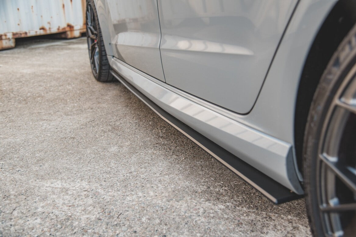 Street Pro Seitenschweller Ansatz Cup Leisten für Audi RS3 8V Sportback Maxton Design