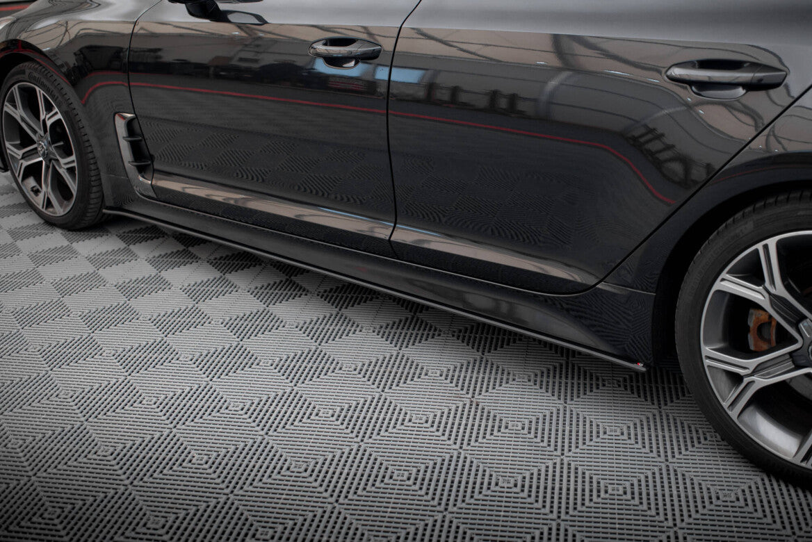 Street Pro Seitenschweller Ansatz Cup Leisten für Kia Stinger GT-Line Maxton Design